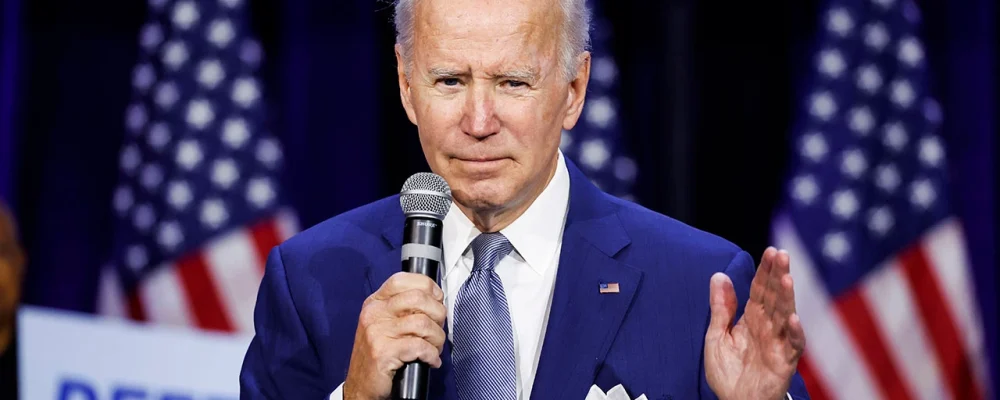 32% of people disagree with Biden's candidacy in the election