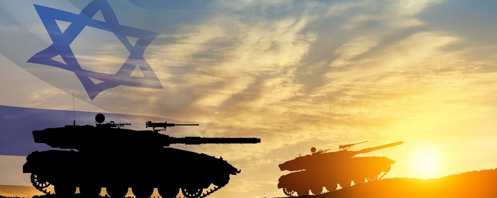 Silhouettes,Of,Army,Tanks,At,Sunset,Sky,Background,With,Israel