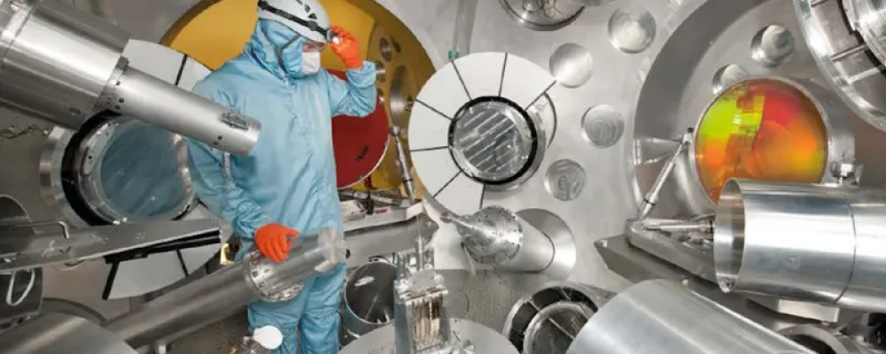 Production of a nuclear warhead with the first plutonium pit after 35 years in America