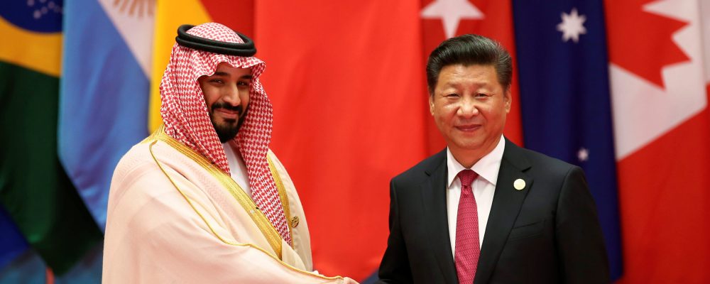 Chinese President Xi Jinping shakes hands with Saudi Arabia's Deputy Crown Prince Mohammed bin Salman during the G20 Summit in Hangzhou, Zhejiang province, China September 4, 2016. REUTERS/Damir Sagolj